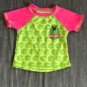 Mojang Studios Minecraft Girls Size 4 Rash Guard Short Sleeve Swim Top Creeper
